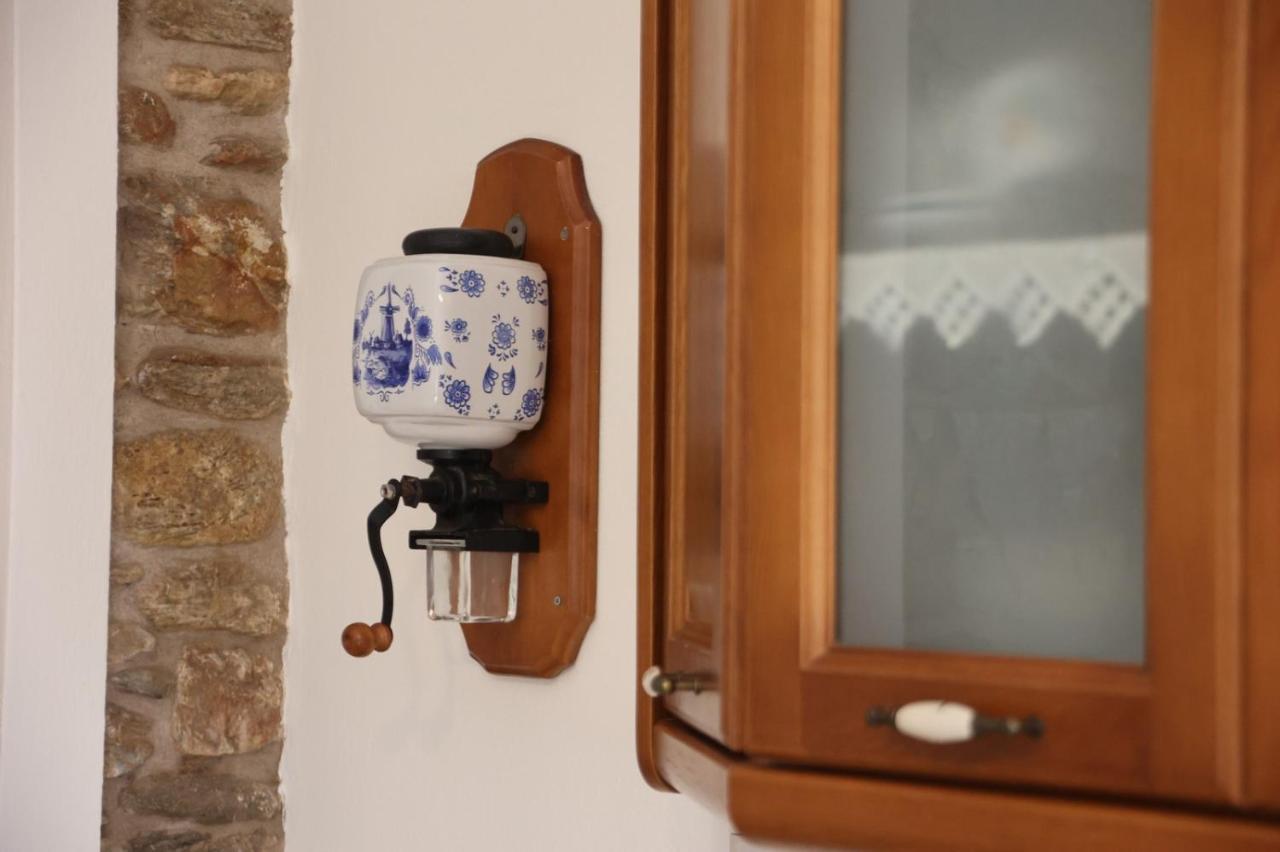 Babina'S Place-Traditional House In Ermoúpoli Eksteriør bilde